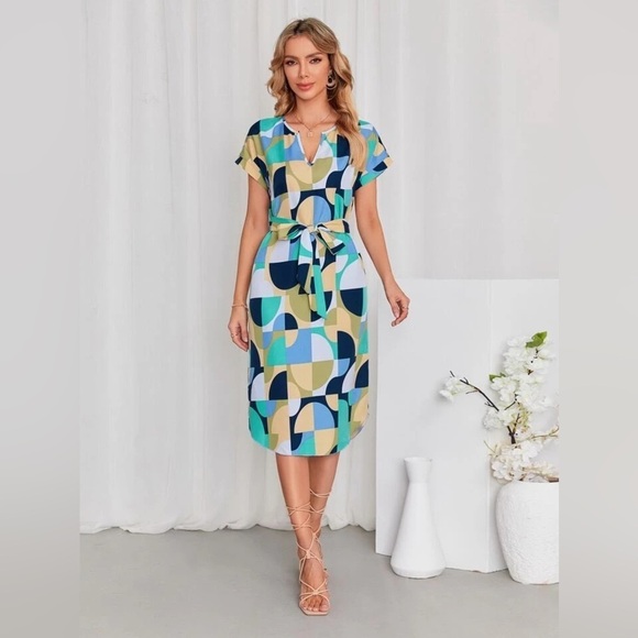 Emery Rose Geo Print Colorblock Notched Neck Dolman Sleeve Belted Dress Size XL - Picture 2 of 11